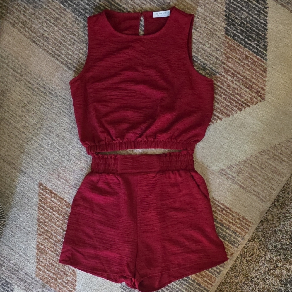 Paper Crane Red Two-Piece Set - Picture 2 of 7